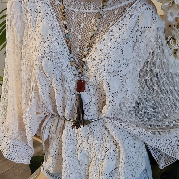 SALE  FREE PEOPLE UNIQUE CREME LACE TOP SMALL - Picture 5 of 16